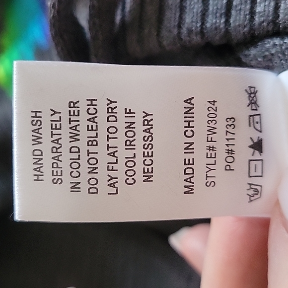 NWT Metallic Paint Splattered Knit Joggers - Picture 10 of 10